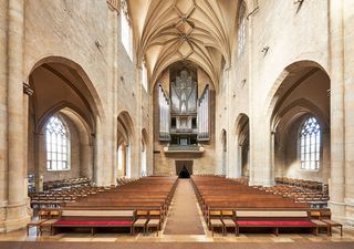 [Translate to Polski:] Mittelschiff Hildesheim